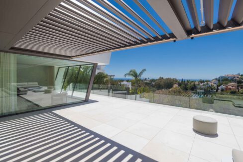 Brand-new-six-bedroom-villa-for-sale-with-sea-and-golf-views-Marbella-West-4917-low