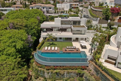Brand-new-six-bedroom-villa-for-sale-with-sea-and-golf-views-Marbella-West-DJI-429-low